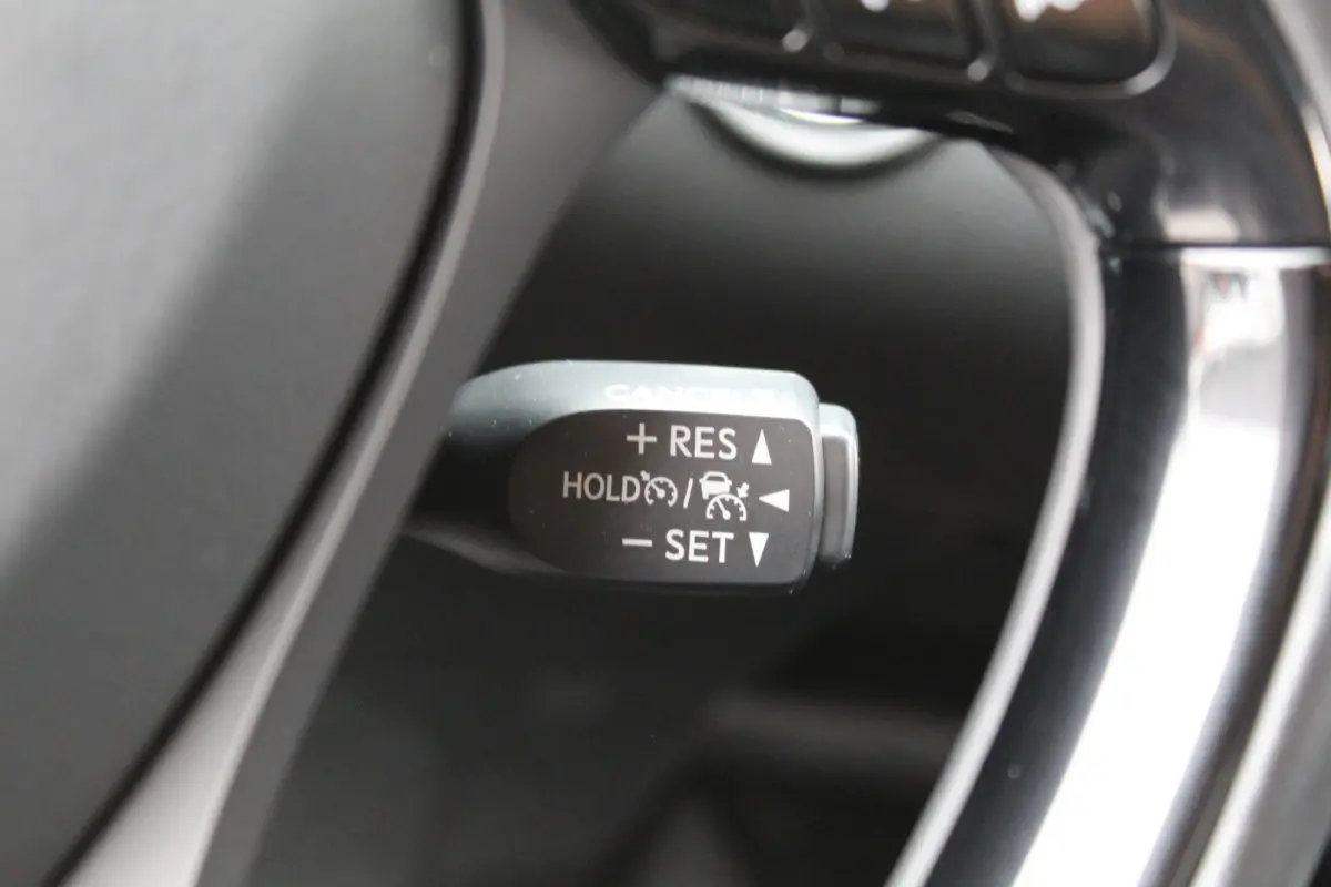 1.8 Hybrid Bi-Tone Plus | Dealer onderhouden