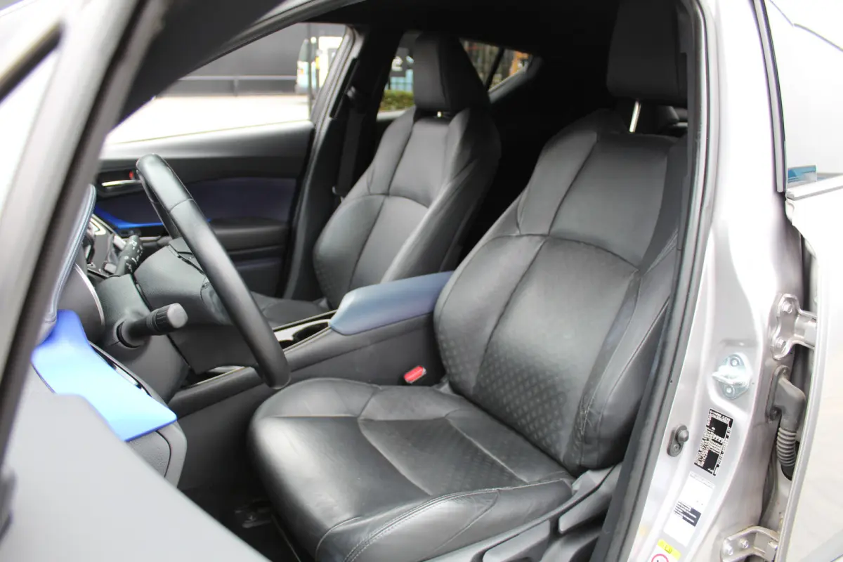 1.8 Hybrid Bi-Tone Plus | Dealer onderhouden