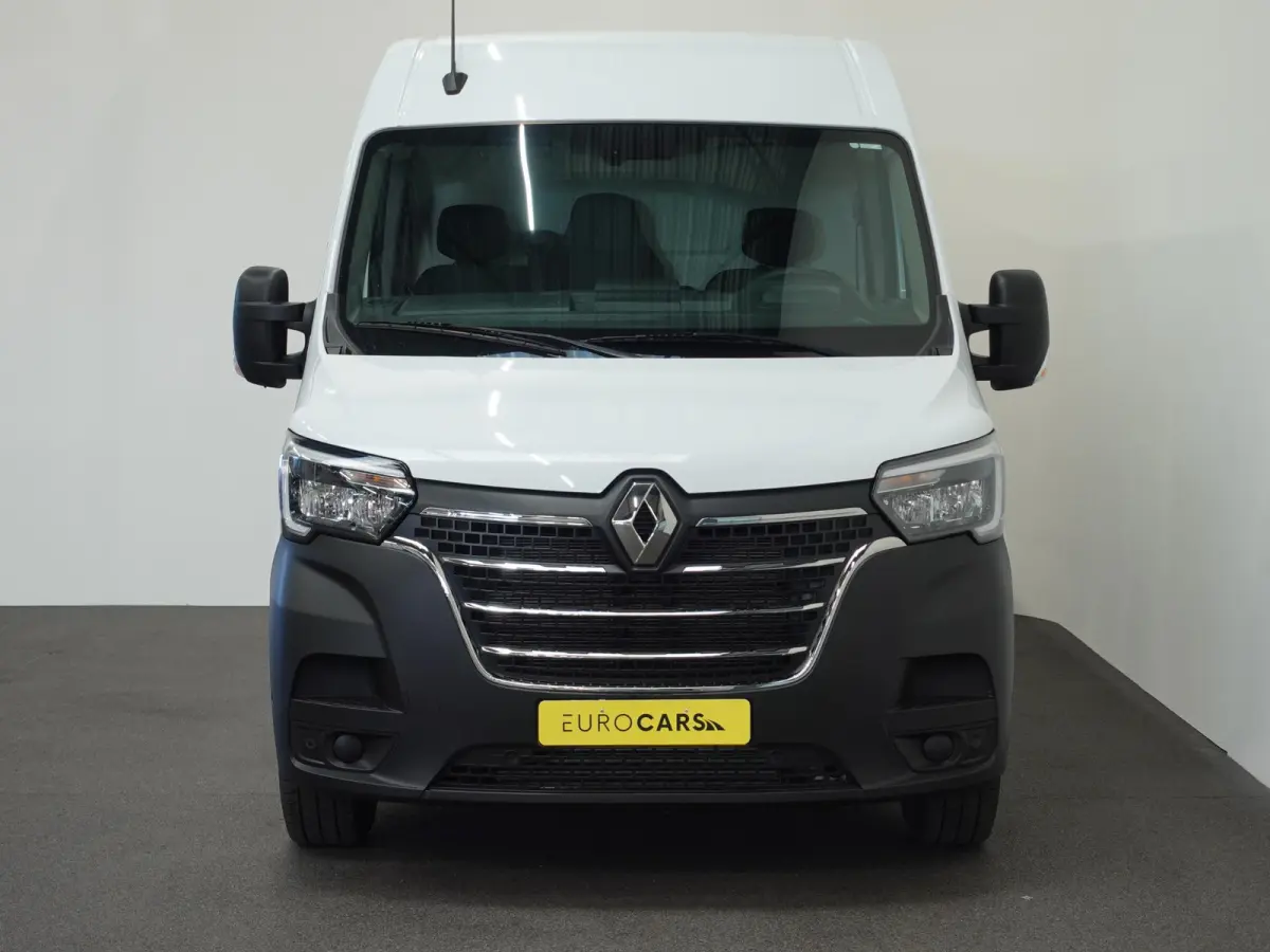 T33 2.3 dCi 135 L2H2 BPM VRIJ ! Trekhaak Navigatie Apple CarPlay Android Auto Parkeerhulp Cruise Control Airco