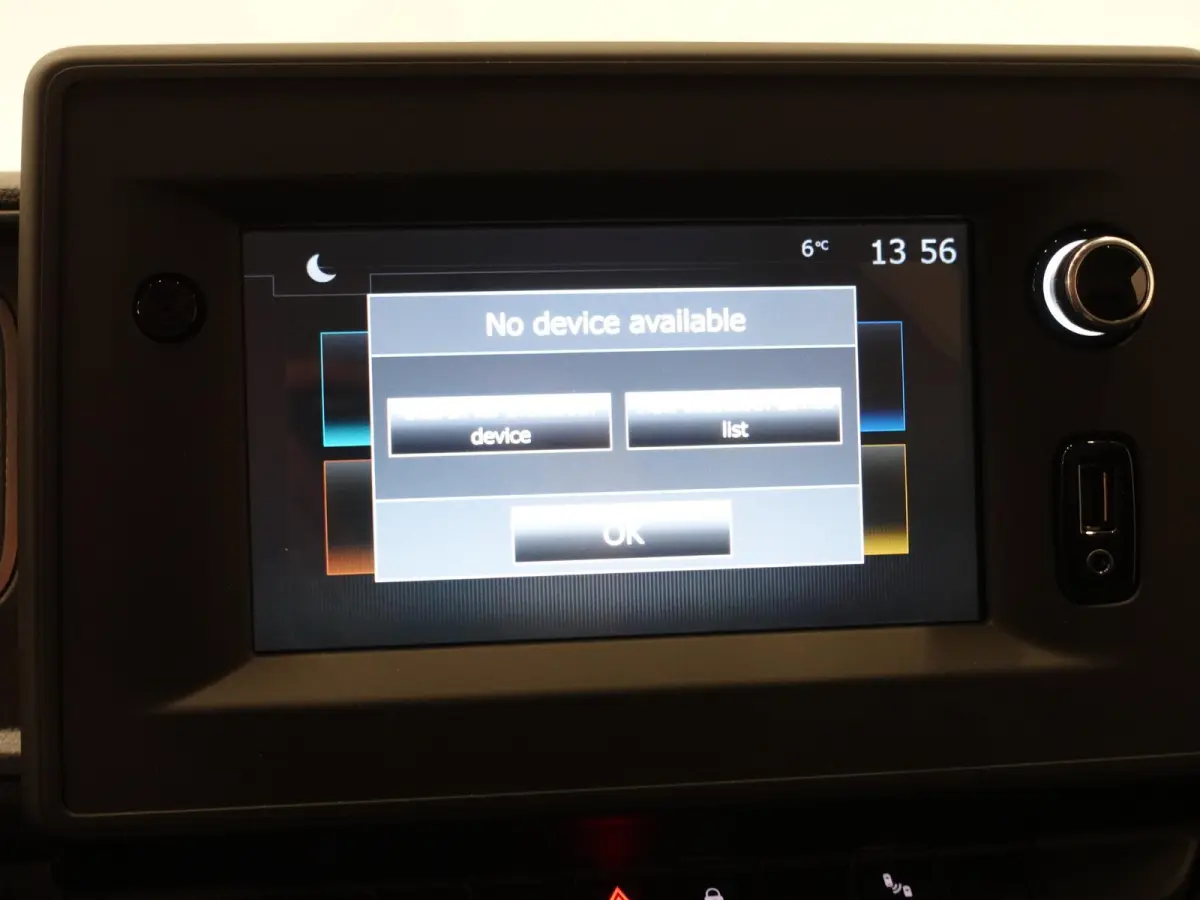 T33 2.3 dCi 135 L2H2 BPM VRIJ ! Trekhaak Navigatie Apple CarPlay Android Auto Parkeerhulp Cruise Control Airco