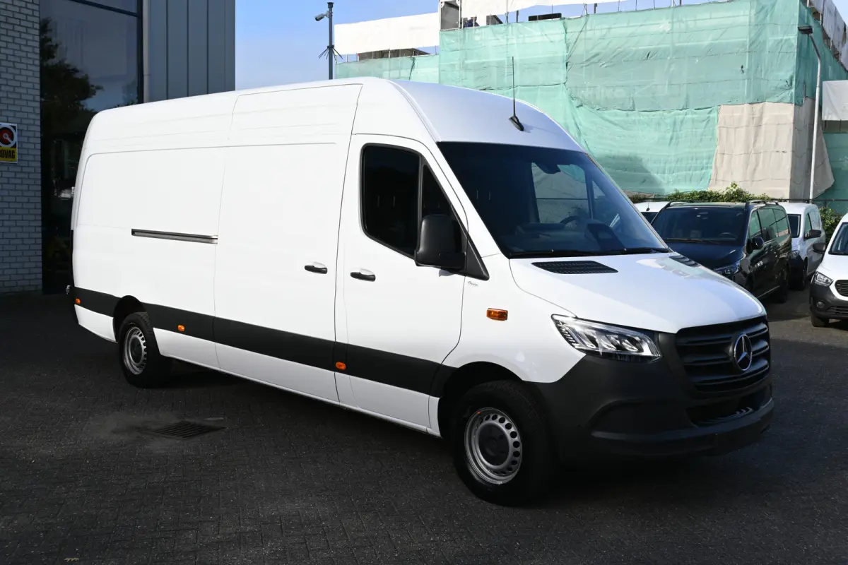 317 CDI L3H2 Pro LED, MBUX navigatie met camera en parkeerpakket, Etc.
