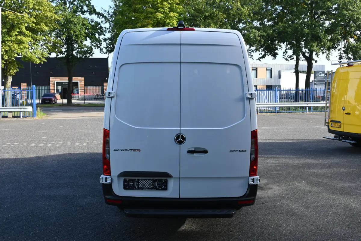 317 CDI L3H2 Pro LED, MBUX navigatie met camera en parkeerpakket, Etc.