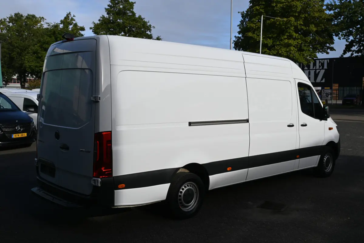 317 CDI L3H2 Pro LED, MBUX navigatie met camera en parkeerpakket, Etc.