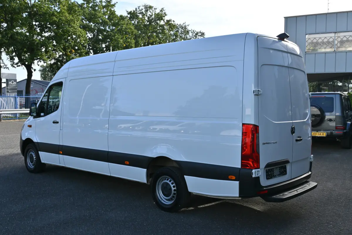 317 CDI L3H2 Pro LED, MBUX navigatie met camera en parkeerpakket, Etc.