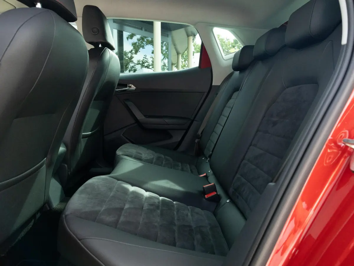 1.0 TSI FR |NL-Auto|Full LED|Carplay|Camera