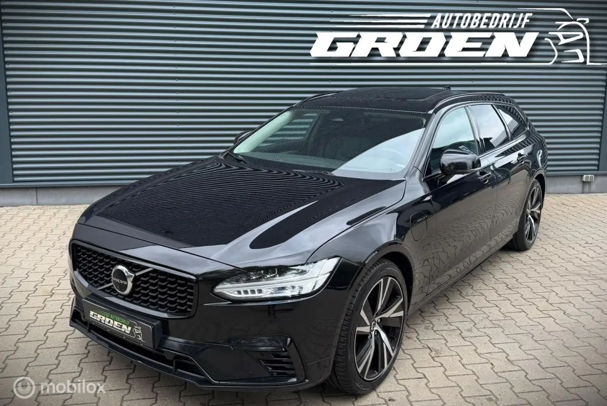 2.0 T8 Plug-in hybrid AWD Ultimate Dark PANO|ACC|