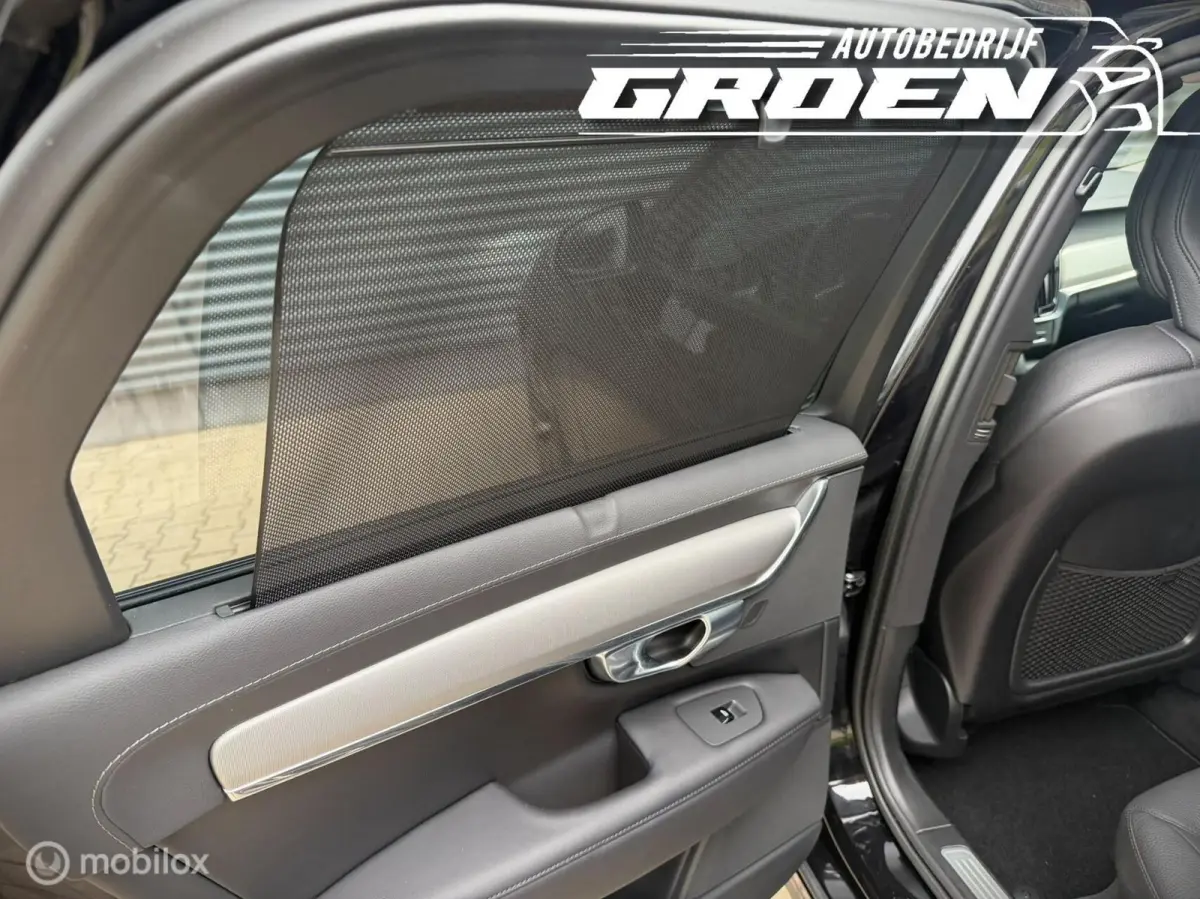 2.0 T8 Plug-in hybrid AWD Ultimate Dark PANO|ACC|