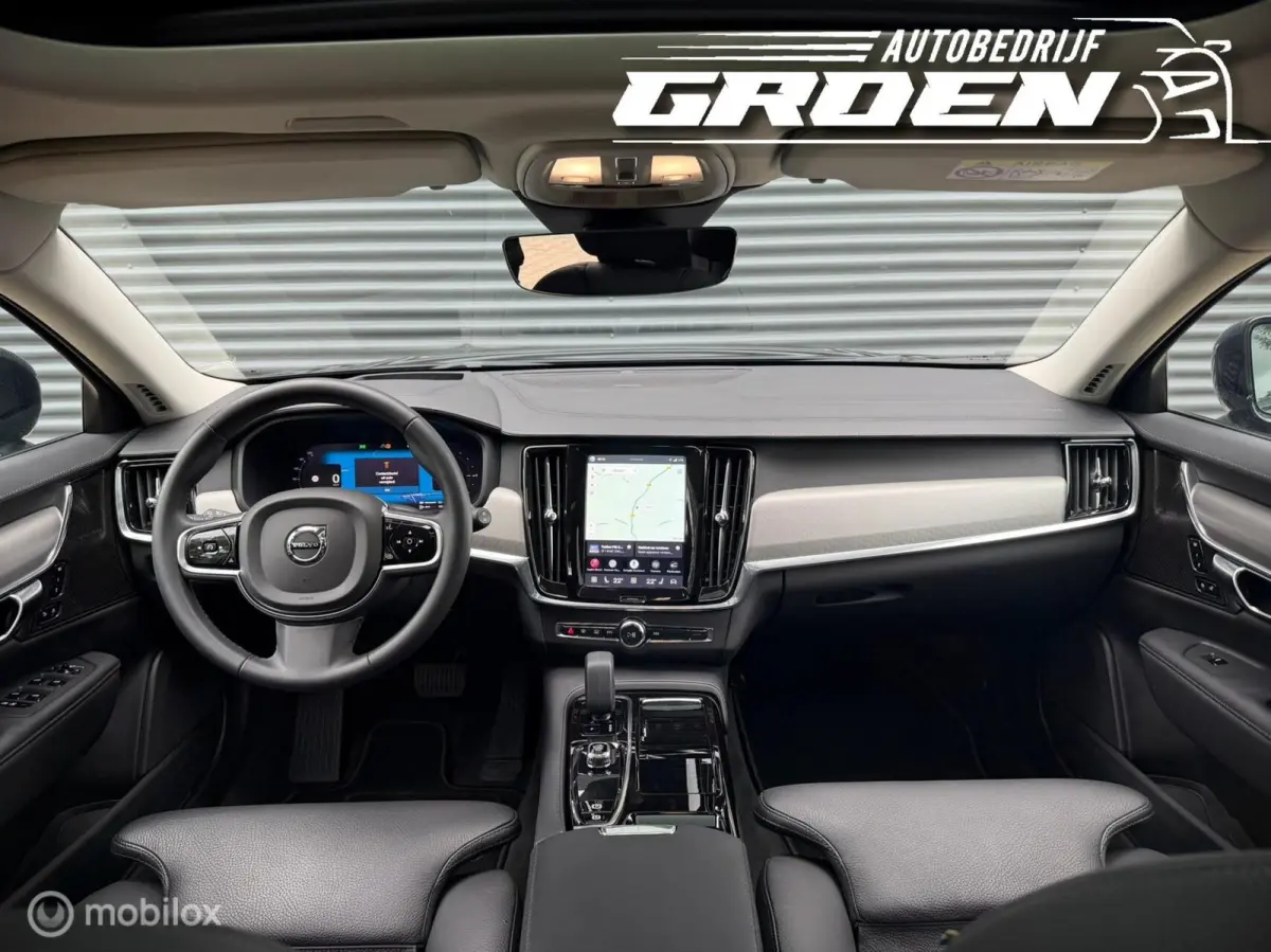 2.0 T8 Plug-in hybrid AWD Ultimate Dark PANO|ACC|