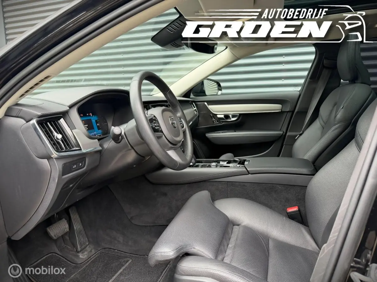 2.0 T8 Plug-in hybrid AWD Ultimate Dark PANO|ACC|