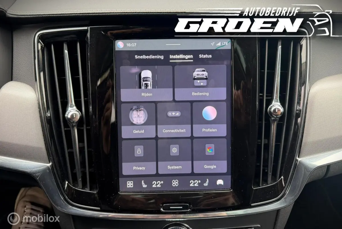 2.0 T8 Plug-in hybrid AWD Ultimate Dark PANO|ACC|