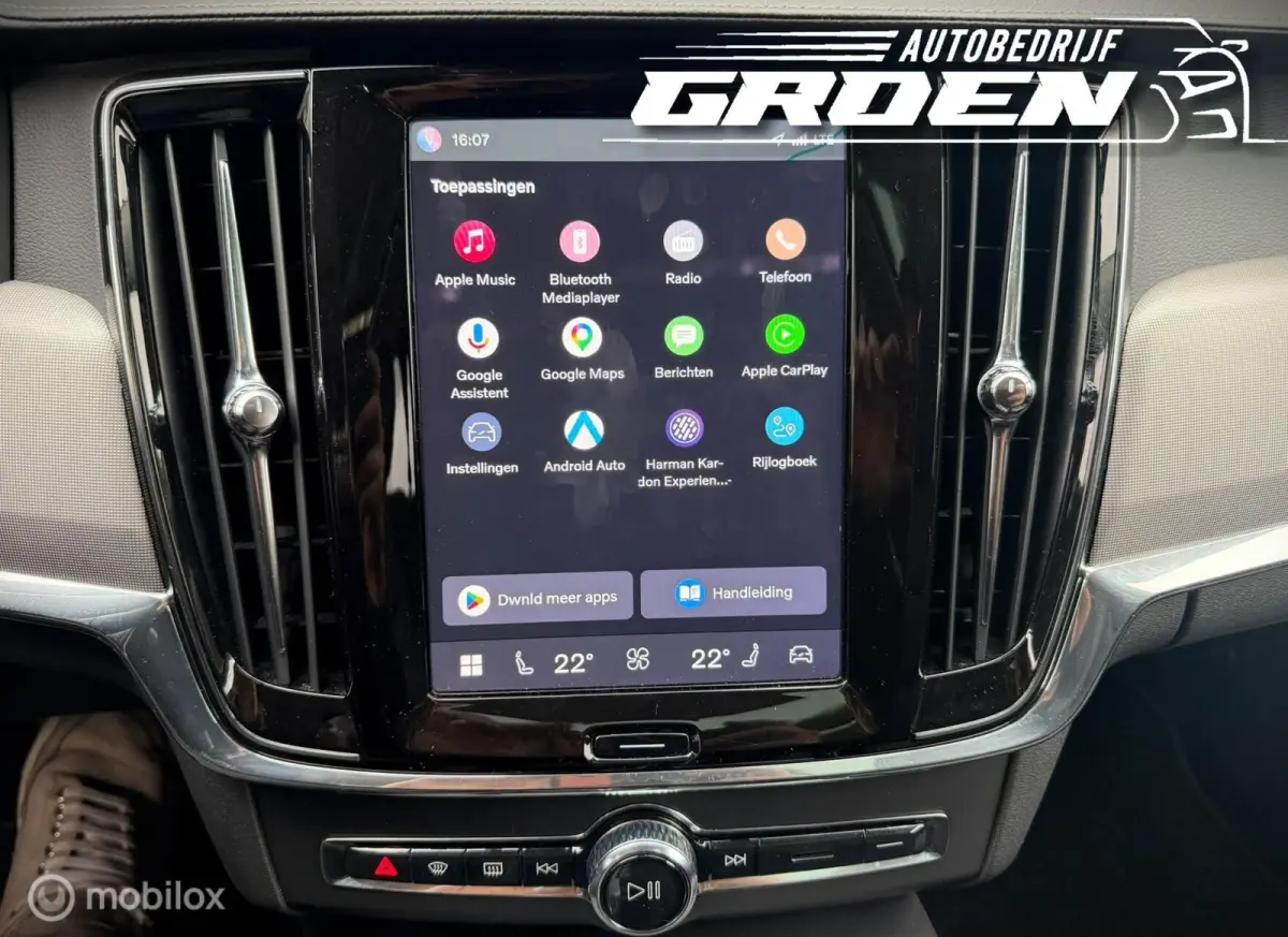 2.0 T8 Plug-in hybrid AWD Ultimate Dark PANO|ACC|