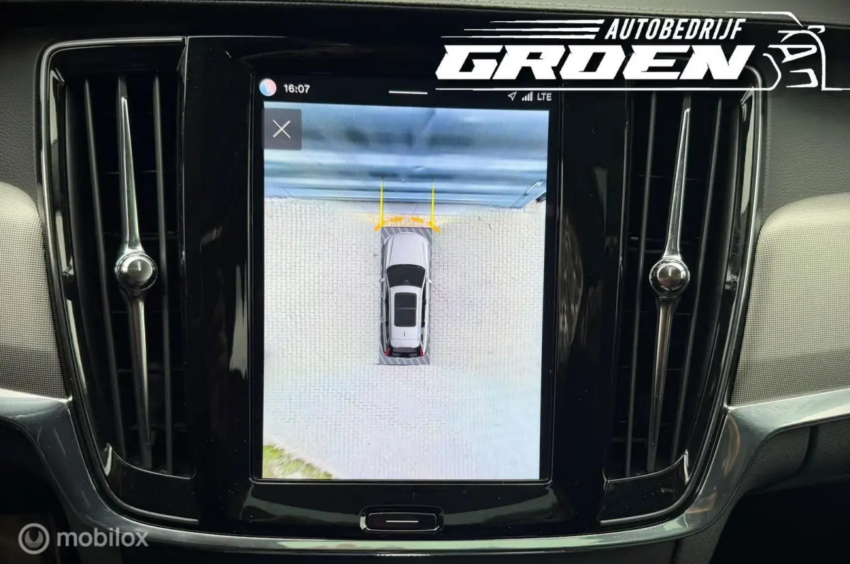2.0 T8 Plug-in hybrid AWD Ultimate Dark PANO|ACC|