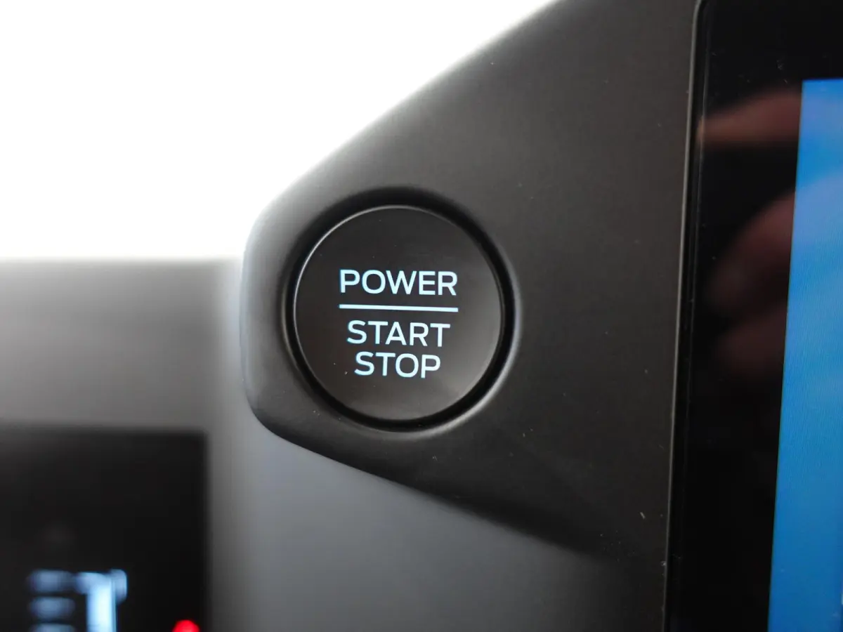 300 2.0 TDCI L2H1 Trend Automaat Airco Navigatie Cruise Control Trekhaak