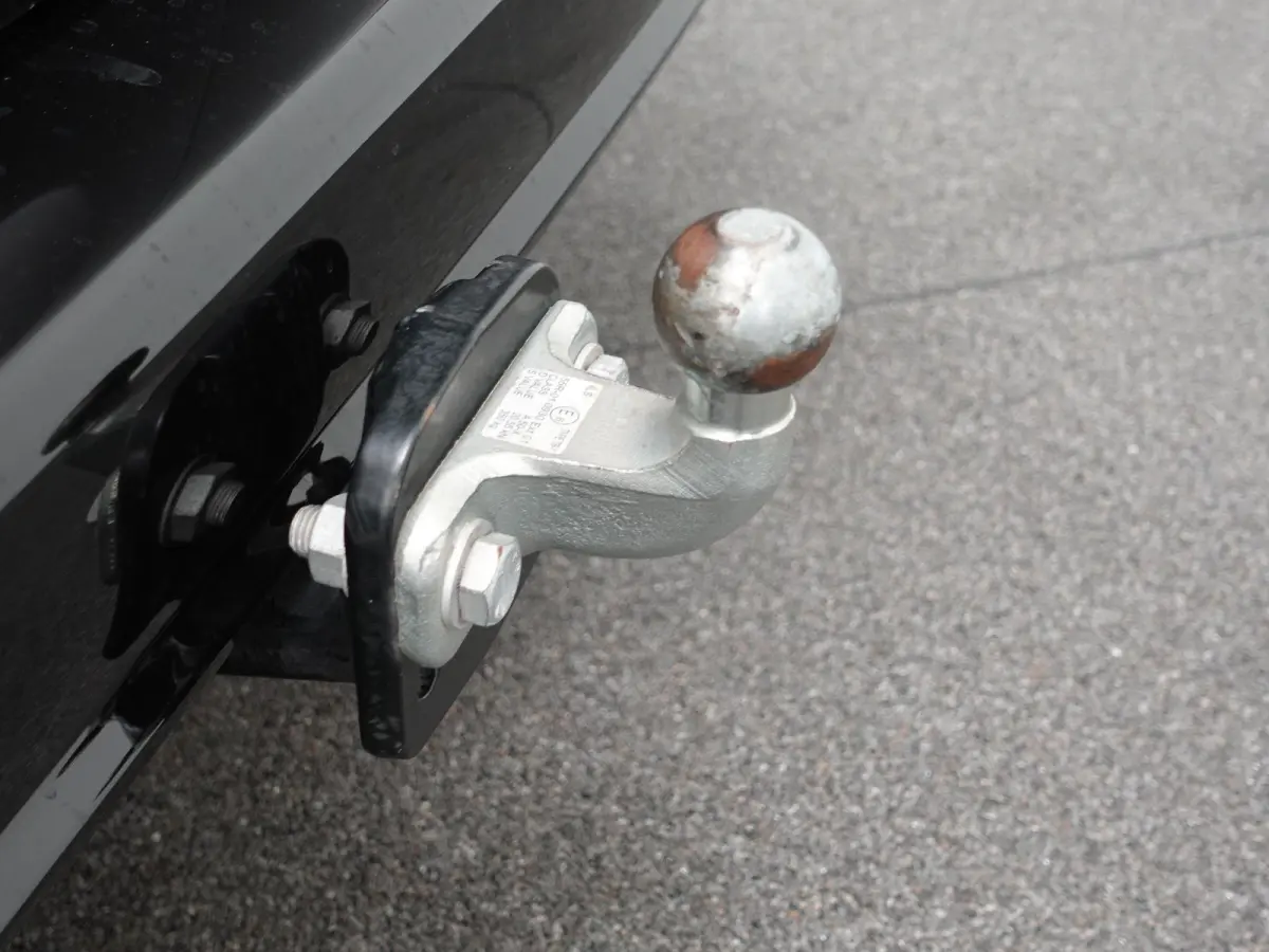 1.5D L1H1 Edition 3-zits Airco Navigatie  Trekhaak parkeersensoren