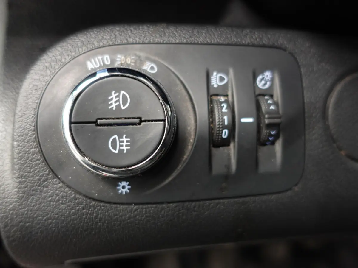 1.5D L1H1 Edition 3-zits Airco Navigatie  Trekhaak parkeersensoren
