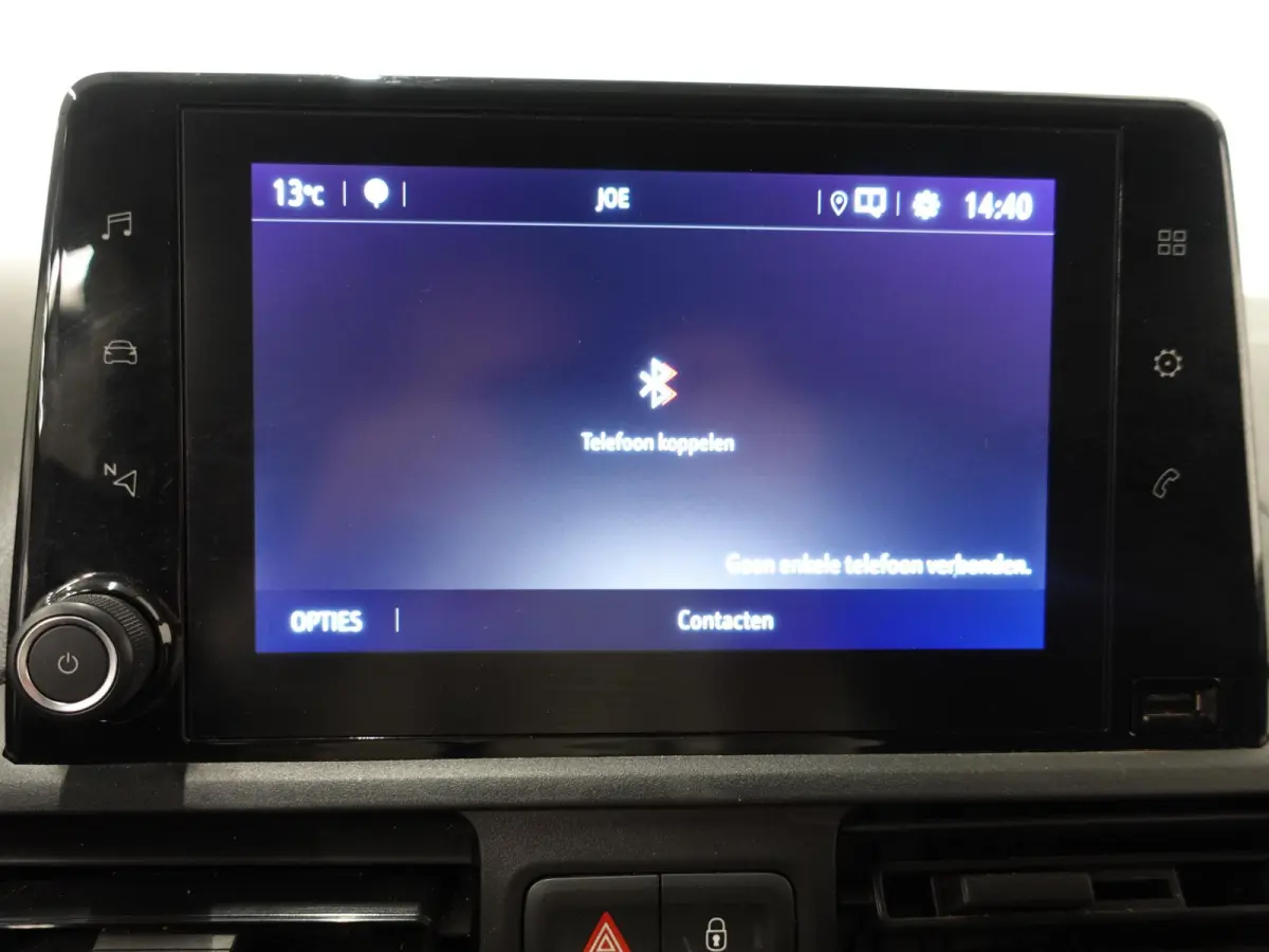 1.5D L1H1 Edition 3-zits Airco Navigatie  Trekhaak parkeersensoren
