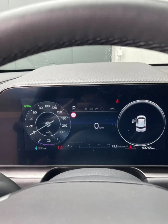 Edition Advanced 64.8 kWh Lederen Stoelen | Elek. Stoelen | Stuur & Stoelverwarming | Camera | Climate | Carplay | LED | Parkeersensoren | Achteruitrijcamera | Airco (automatisch) | Apple Ca
