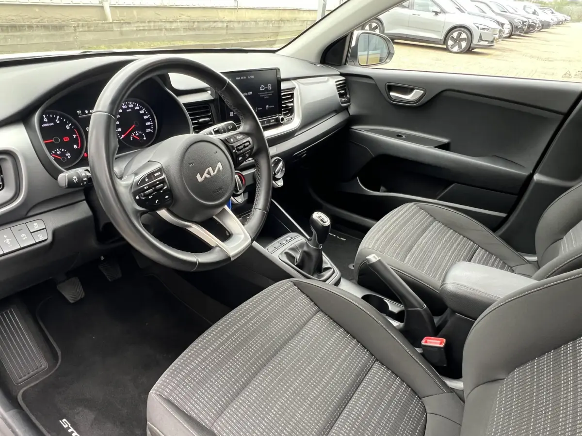 1.0 T-GDi MHEV DynamicLine Apple carplay / pdc / camera