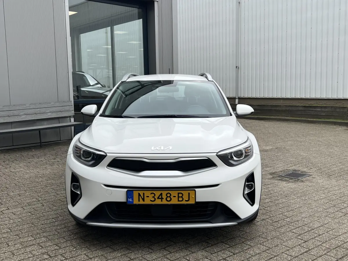 1.0 T-GDi MHEV DynamicLine Apple carplay / pdc / camera