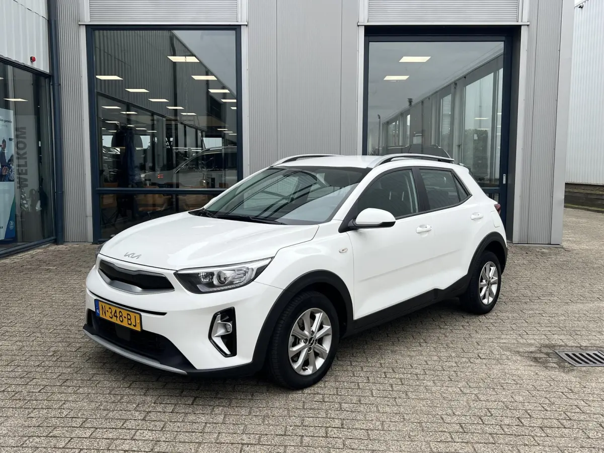 1.0 T-GDi MHEV DynamicLine Apple carplay / pdc / camera