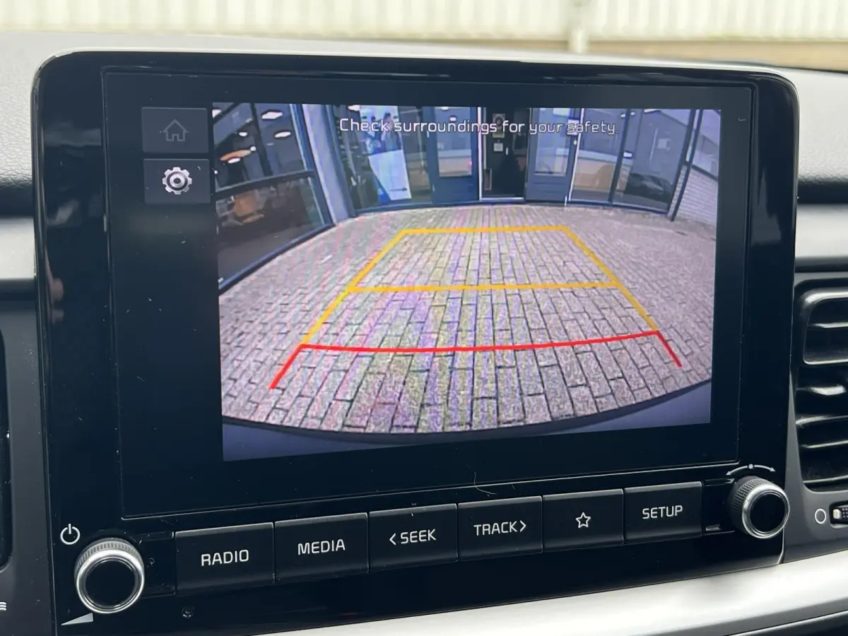 1.0 T-GDi MHEV DynamicLine Apple carplay / pdc / camera