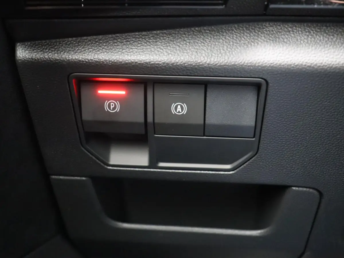 E-Tech full hybrid 200pk esprit Alpine 7p. | Vijf jaar garantie | Full option! | Panoramisch dak | Harman Kardon | HUD |