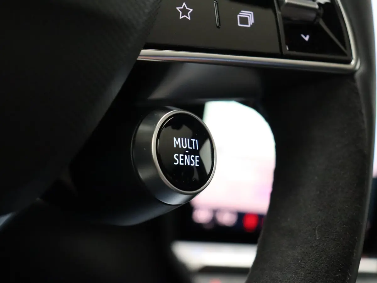 E-Tech full hybrid 200pk esprit Alpine 7p. | Vijf jaar garantie | Full option! | Panoramisch dak | Harman Kardon | HUD |