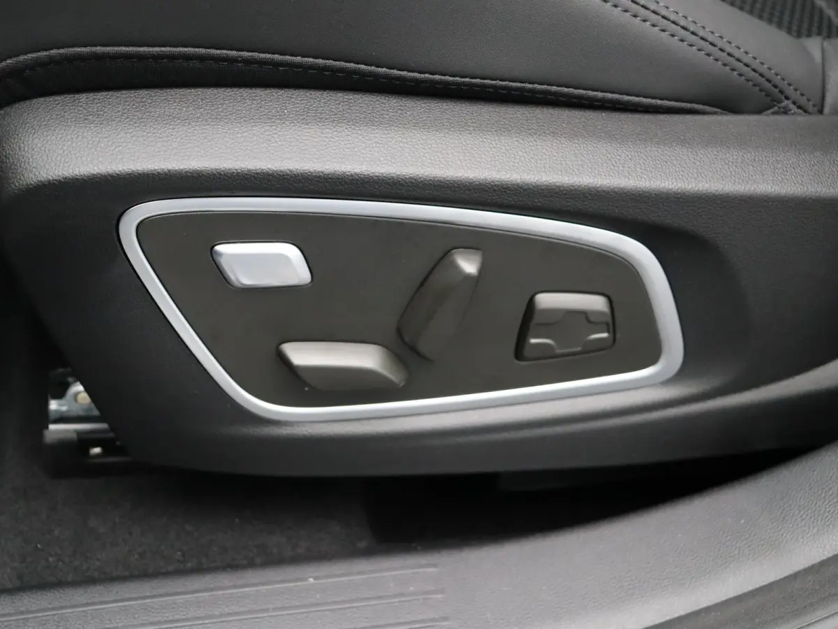 E-Tech full hybrid 200pk esprit Alpine 7p. | Vijf jaar garantie | Full option! | Panoramisch dak | Harman Kardon | HUD |