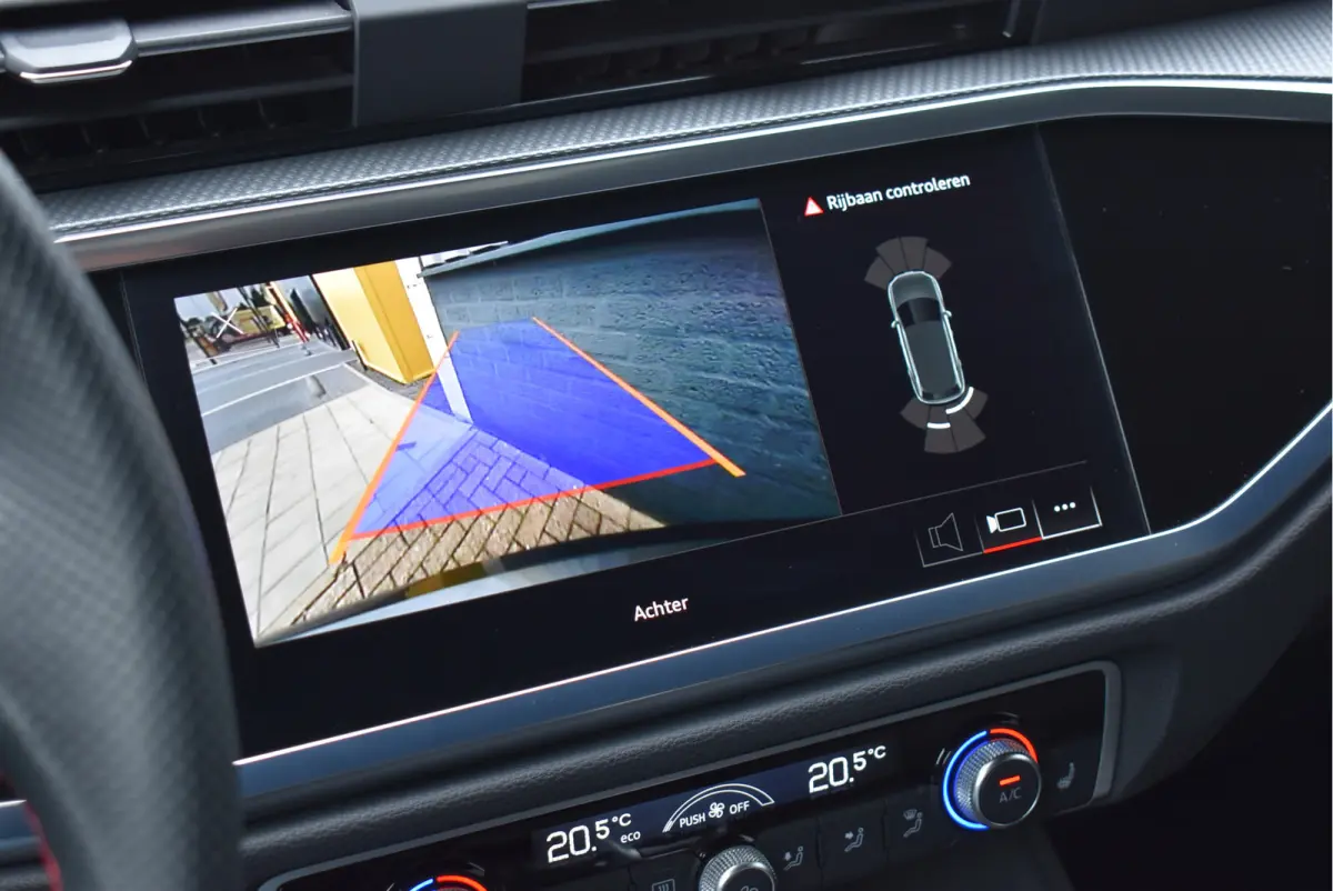 45 TFSI e S-Line 245 Pk SOH 94% Rood Stiksel Leder Matrix Navi Keyless Sonos Camera ACC 20 Inch