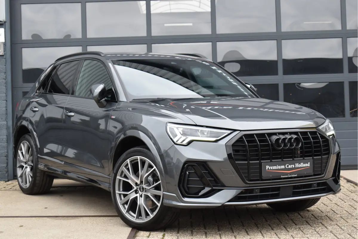 45 TFSI e S-Line 245 Pk SOH 94% Rood Stiksel Leder Matrix Navi Keyless Sonos Camera ACC 20 Inch