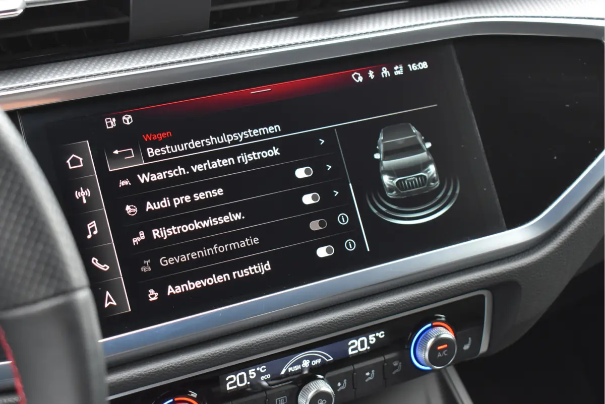 45 TFSI e S-Line 245 Pk SOH 94% Rood Stiksel Leder Matrix Navi Keyless Sonos Camera ACC 20 Inch
