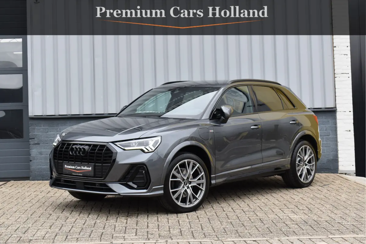 45 TFSI e S-Line 245 Pk SOH 94% Rood Stiksel Leder Matrix Navi Keyless Sonos Camera ACC 20 Inch