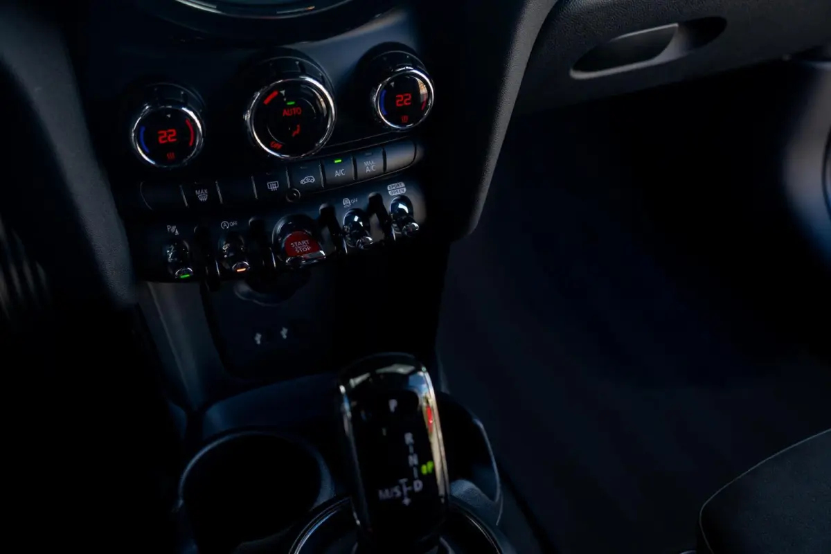 Mini S 2.0 192 PK Automaat|2e Eig.|Org NL NAP|JCW John Cooper Works|LED|Harman & kardon|CarPlay|Dealer Onderhouden|