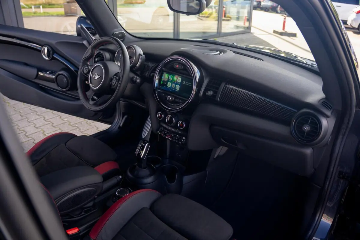 Mini S 2.0 192 PK Automaat|2e Eig.|Org NL NAP|JCW John Cooper Works|LED|Harman & kardon|CarPlay|Dealer Onderhouden|
