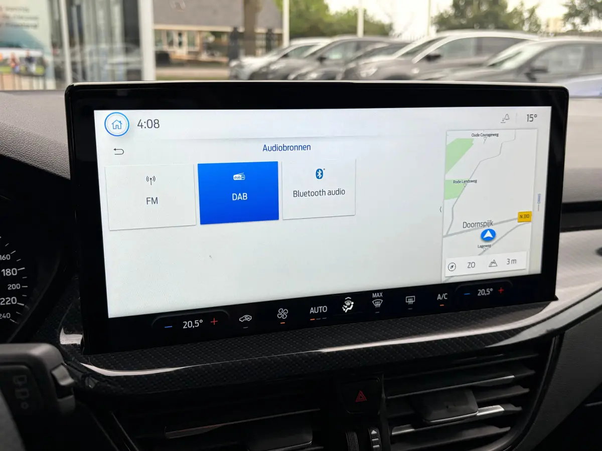 1.0 Hybrid 125 PK ST Line | NAVIGATIE + APPLE CARPLAY/ANDROID AUTO| PARKEERSENSOREN V+A| FULL LED| KEYLESS START| SPORTSTOELEN| 17" LM-VELGEN| LENDESTEUNEN VERSTELBAAR| DAB| DEALER ONDERHOUD