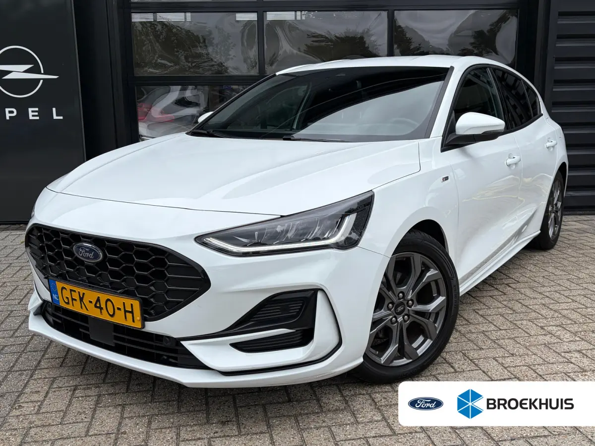 1.0 Hybrid 125 PK ST Line | NAVIGATIE + APPLE CARPLAY/ANDROID AUTO| PARKEERSENSOREN V+A| FULL LED| KEYLESS START| SPORTSTOELEN| 17" LM-VELGEN| LENDESTEUNEN VERSTELBAAR| DAB| DEALER ONDERHOUD