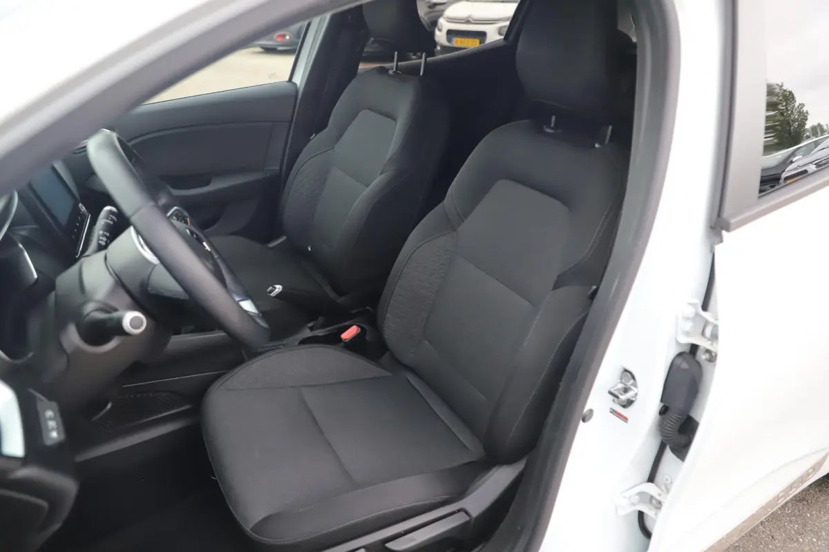 1.0 TCe Zen Navigatie Airco Cruise Carplay Android Navigatie Rijstrooksensor