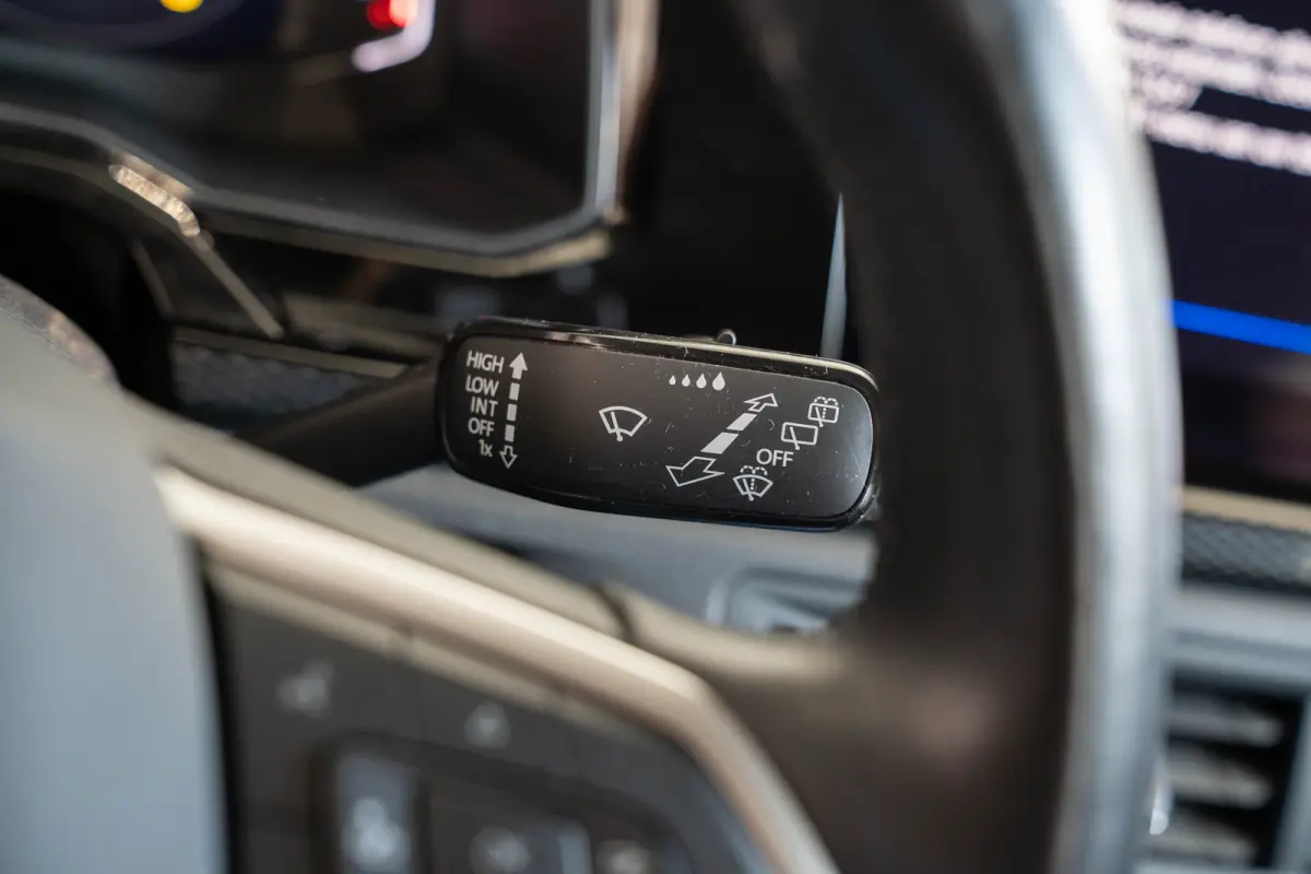 1.0 TSI Life Business | Camera | Navigatie | Stoelverwarming | Parkeersensoren | Climate Controle | Apple Carplay & Android Auto |