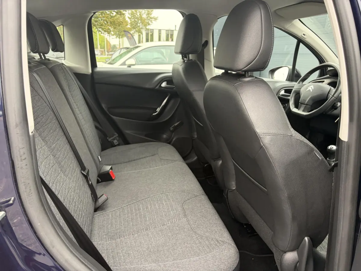 1.2 PureTech Selection ✓Nieuwe D-riem✓Navi✓Carplay✓Trekhaak✓Dealer Onderhouden✓Clima✓Cruise✓5 Deurs✓Net grote beurt gehad✓N.A.P✓Apk tot 09-2027
