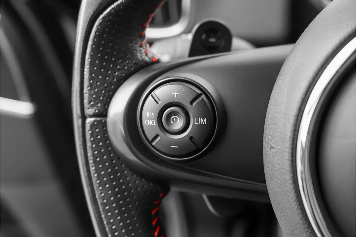 2.0 Cooper S Chili Leder Navi H/K PDC 19"