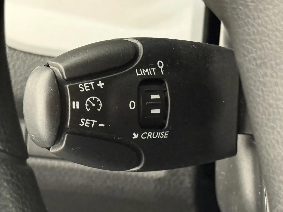 2.0 CDTI L3H1 Edition Automaat Airco Navigatie Trekhaak 2x schuifdeur