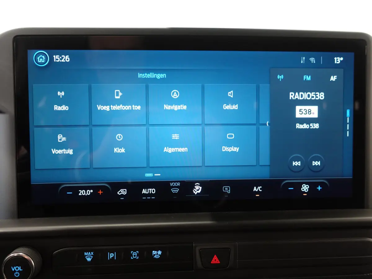 300 2.0 TDCI L2H1 Trend Nieuw Model Trekhaak Navigatie Apple CarPlay Android Auto Camera Parkeerhulp Adaptive Cruise Control Full Led Climate Control Lichtmetalen velgen