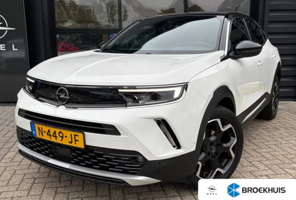 1.2 Turbo 130PK AUTOMAAT Ultimate | LEDER MET MASSAGE| MATRIX LED| ADAPTIEVE CRUISE CONTROL|  STOEL EN STUURVERWARMING| DODEHOEK DETECTIE| KEYLESS ENTRY & START| NAVIGATIE + APPLE CARPLAY/AN