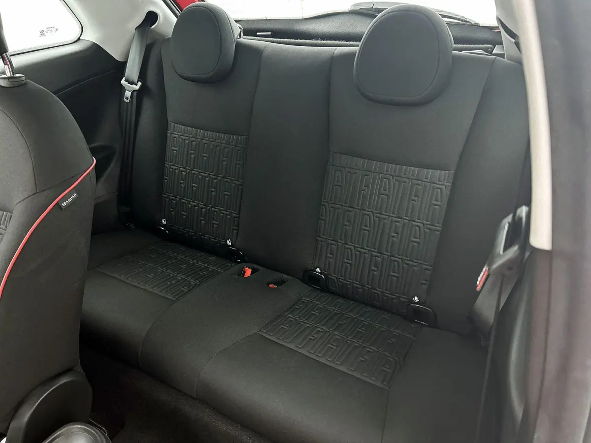 95pk RED 24 kWh Automaat | 1ste Eigenaar | Navigatie | Climate Control | Cruise Control | Camera | 16"LMV | LED | Keyless Entry/Start | Apple Carplay/Android Auto |