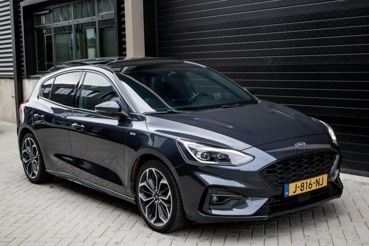 1.0 EcoBoost Hybrid ST-Line | PANO | B&O | HUD | ADAPTIVE CRUISE | FULL OPTION