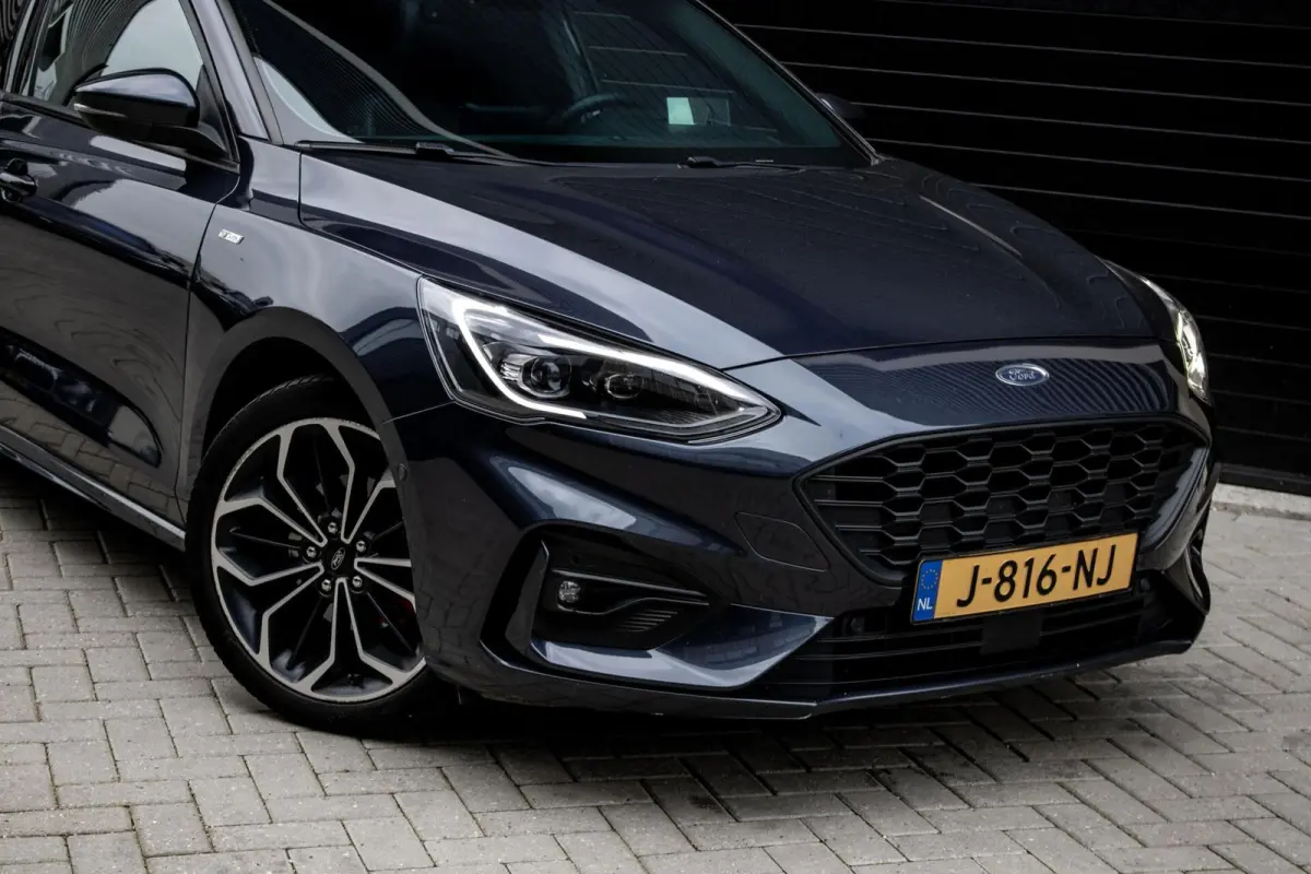 1.0 EcoBoost Hybrid ST-Line | PANO | B&O | HUD | ADAPTIVE CRUISE | FULL OPTION
