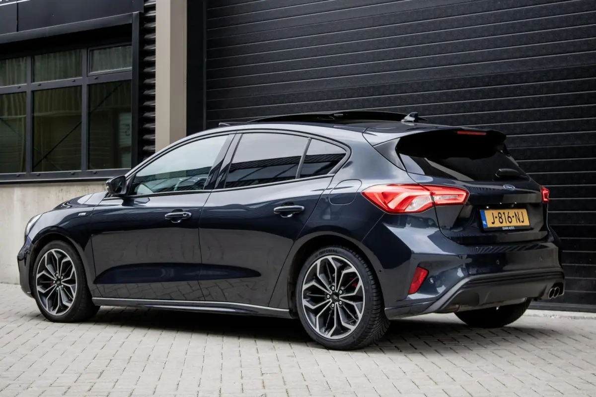 1.0 EcoBoost Hybrid ST-Line | PANO | B&O | HUD | ADAPTIVE CRUISE | FULL OPTION