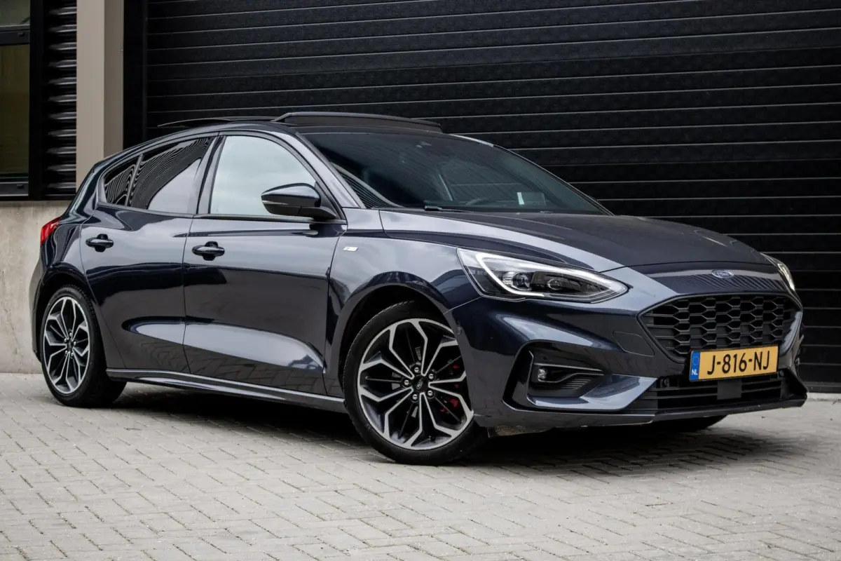 1.0 EcoBoost Hybrid ST-Line | PANO | B&O | HUD | ADAPTIVE CRUISE | FULL OPTION