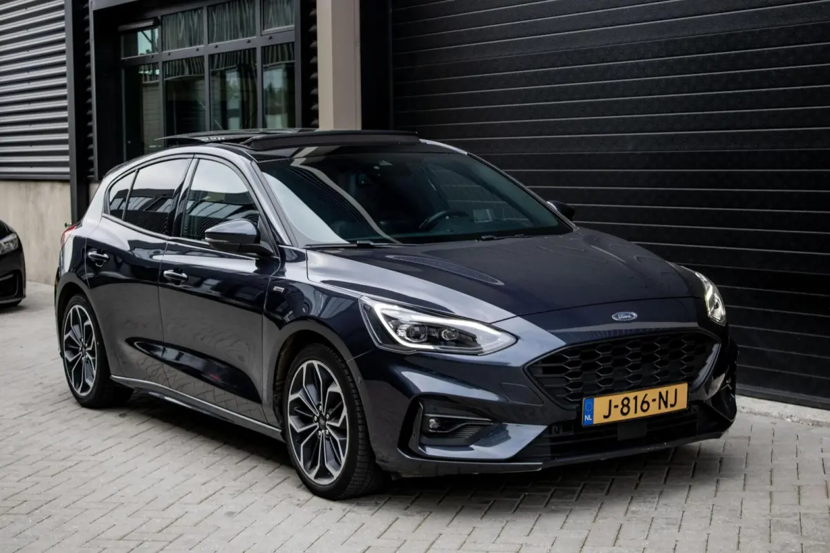 1.0 EcoBoost Hybrid ST-Line | PANO | B&O | HUD | ADAPTIVE CRUISE | FULL OPTION