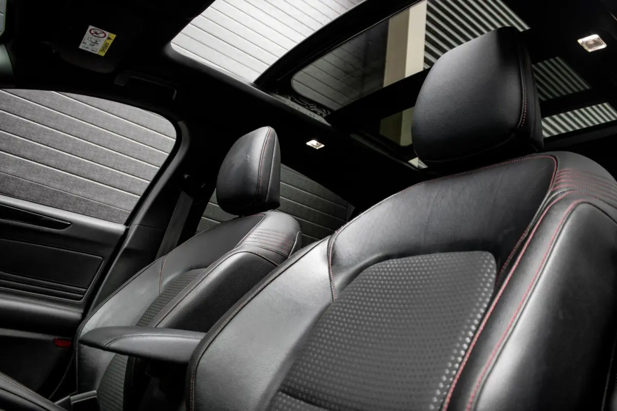 1.0 EcoBoost Hybrid ST-Line | PANO | B&O | HUD | ADAPTIVE CRUISE | FULL OPTION